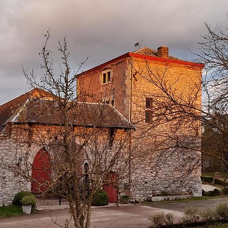 הוילה Couthuin La Tour De La Chapelle מראה חיצוני תמונה